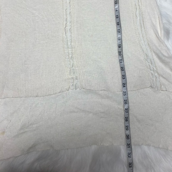 FREE PEOPLE LINEN BLEND LIGHTWEIGHT SLOUCHY FIT HIGH/LOW SWEATER - Picture 7 of 7